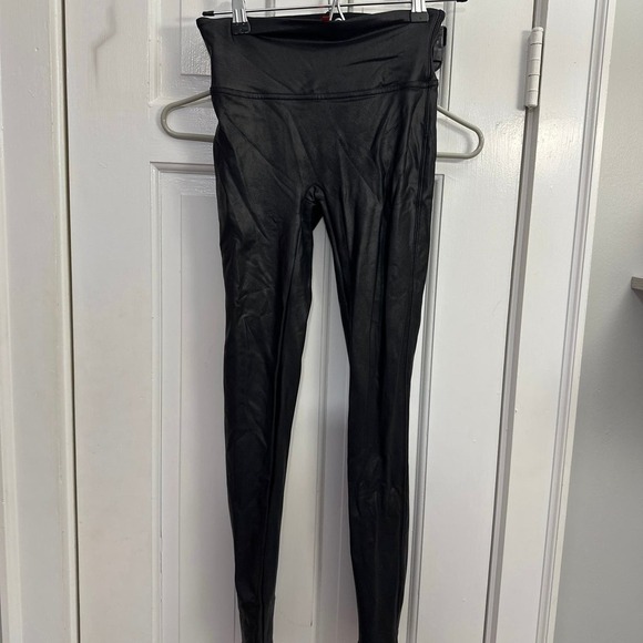 SPANX Pants - Spanx black  leggings size XS